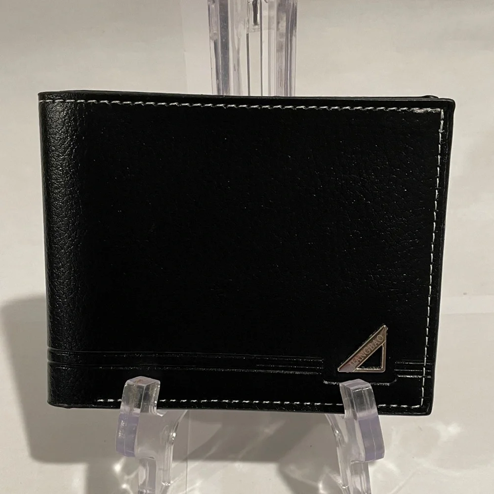 Black Wallet | Minimalist Bifold | Fall Essential